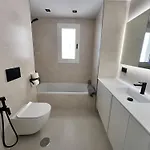 26 - Grand A Golden Mile Vue Sur Me * Marbella